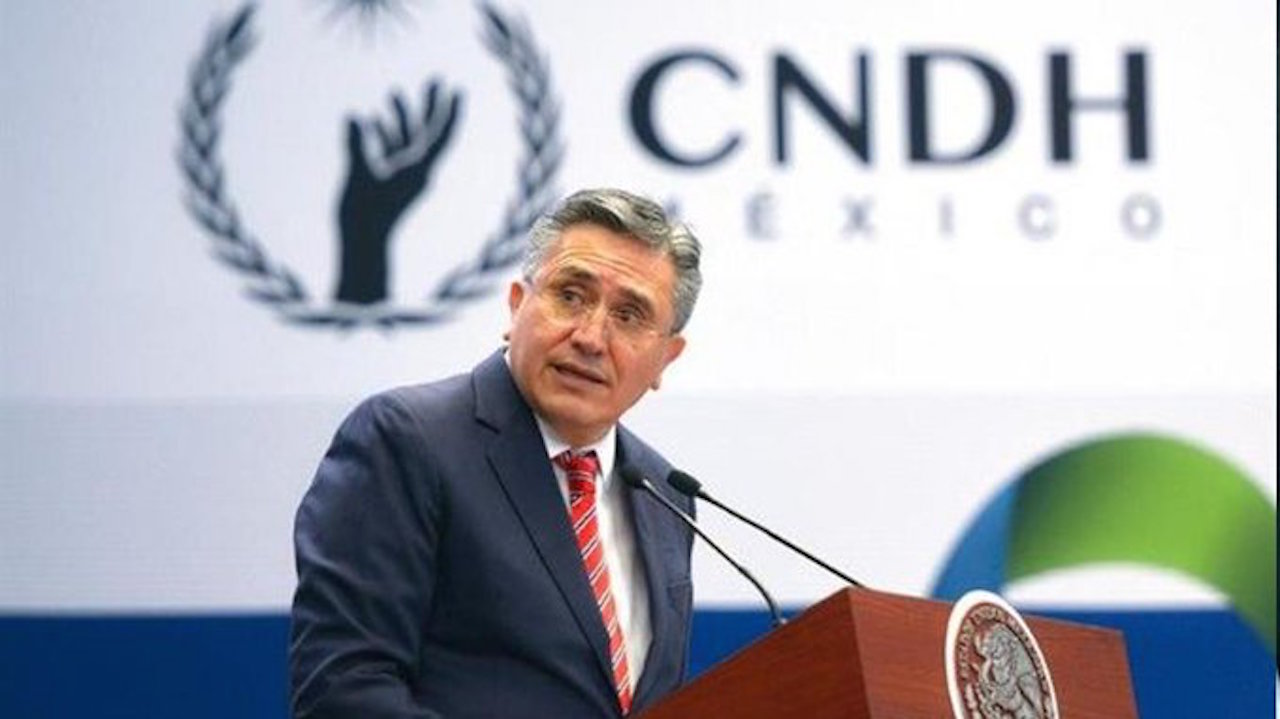 Morena pretende eliminar a la CNDH y poner la Defensoria Publica