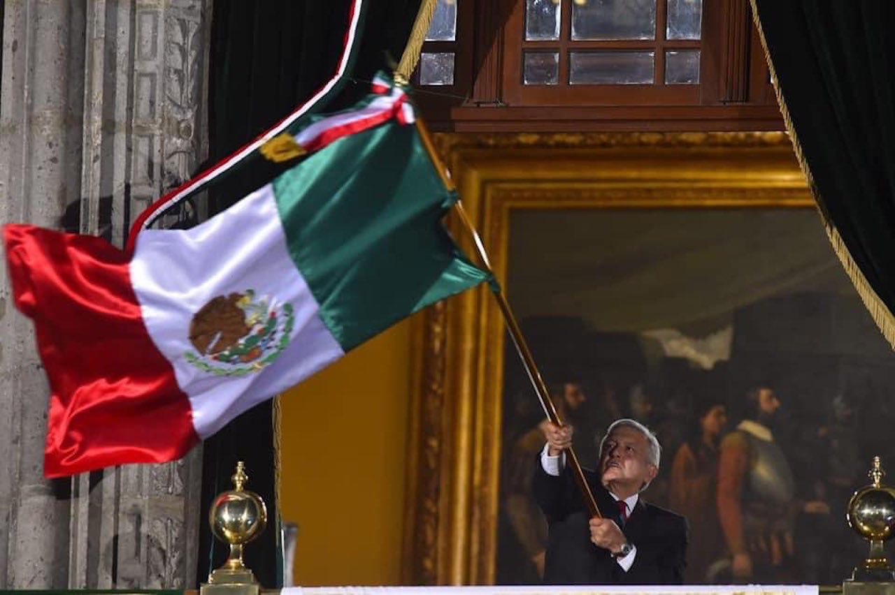 Así fue el primer Grito de AMLO en el Zócalo capitalino